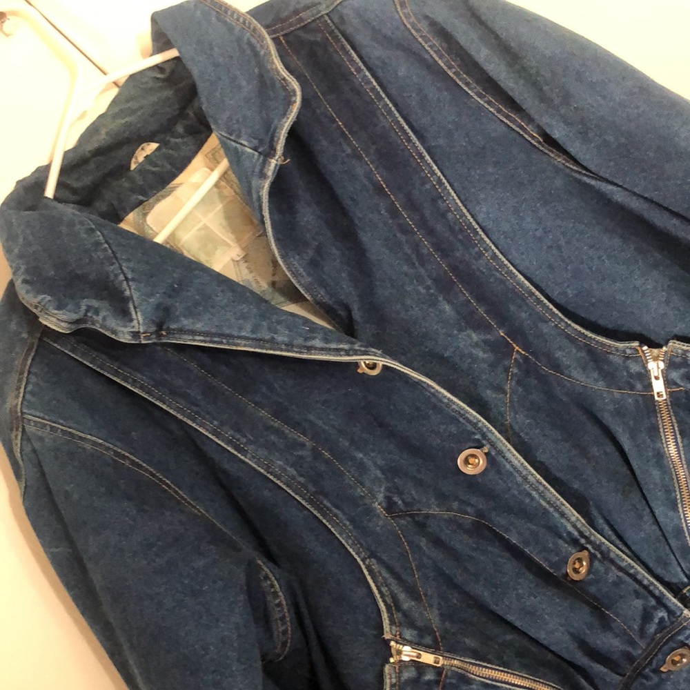 Woman’s Y2k unique retro rare VTG Denim Blue jean Jacket - Picture 3 of 16